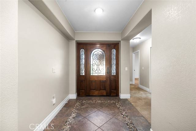 Corona, CA 92881,464 Appleby ST