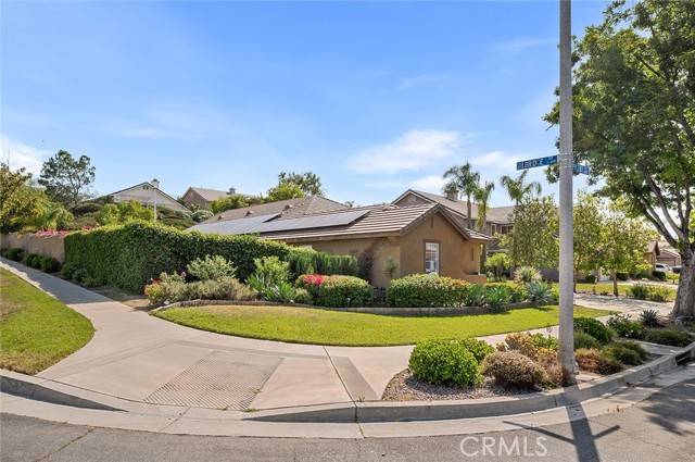 Corona, CA 92881,464 Appleby ST