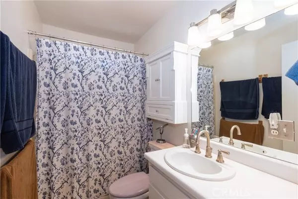 Paso Robles, CA 93446,123 Olive ST