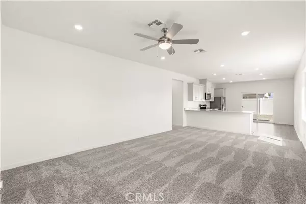 Indio, CA 92201,42487 Isla CT