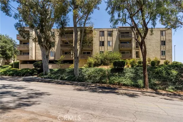 Montebello, CA 90640,1620 Neil Armstrong ST 306