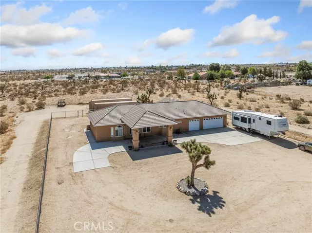11823 Wintergreen RD, Pinon Hills, CA 92372
