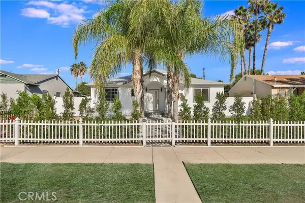 Woodland Hills, CA 91303,22131 Victory BLD
