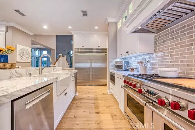 12 Eisenhower LN, Coto De Caza, CA 92679