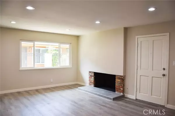 Orange, CA 92867,815 N Olive ST A