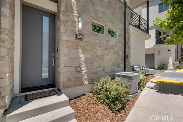 19526 Astor PL, Northridge, CA 91324