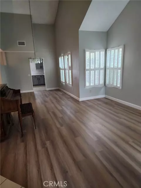 Northridge, CA 91343,16858 Labrador ST