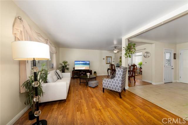 Menifee, CA 92586,28851 Murrieta RD