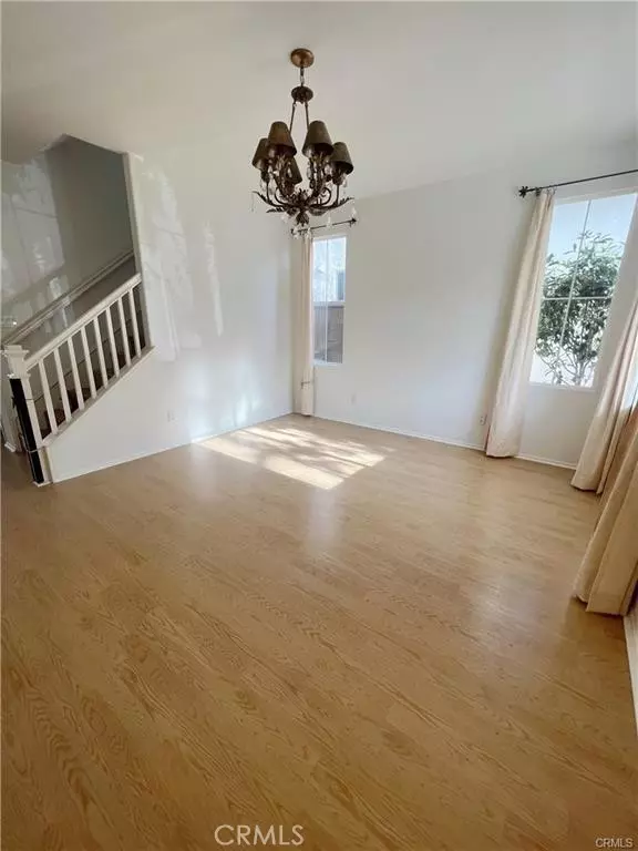 Irvine, CA 92602,11 Iron SPGS