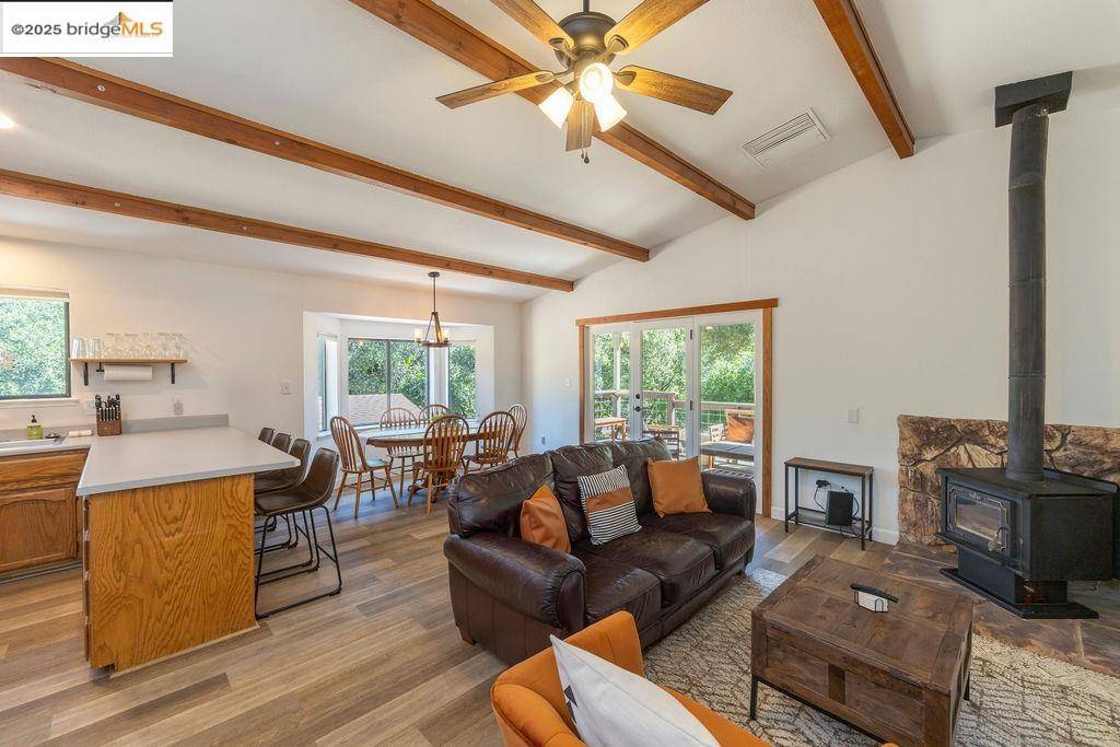 Groveland, CA 95321-9535,19266 Ferretti Rd