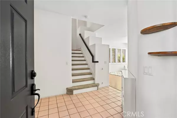 Canyon Country, CA 91351,27664 Cordovan DR