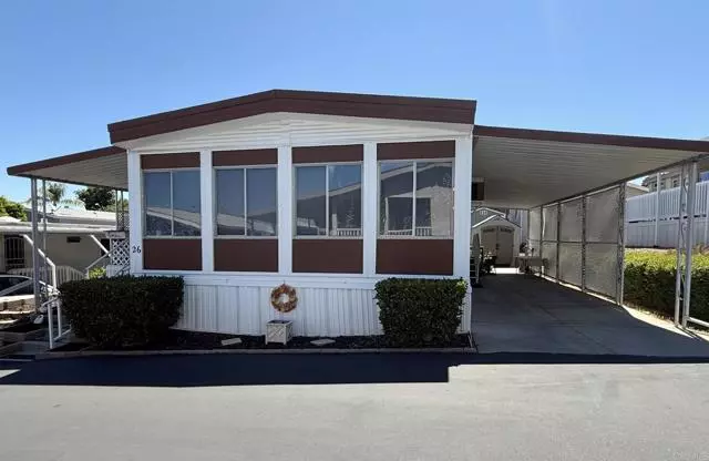 1351 Pepper Drive 26, El Cajon, CA 92021