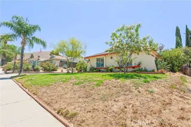 Riverside, CA 92507,252 W Blaine ST