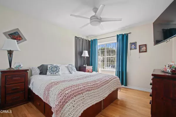 Hawthorne, CA 90250,2165 W 115th ST