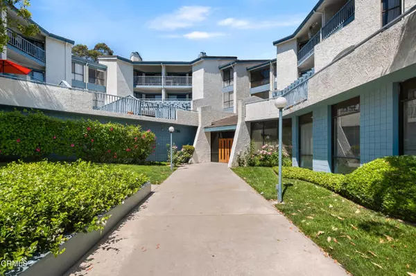 Los Angeles, CA 90042,4260 Via Arbolada #210