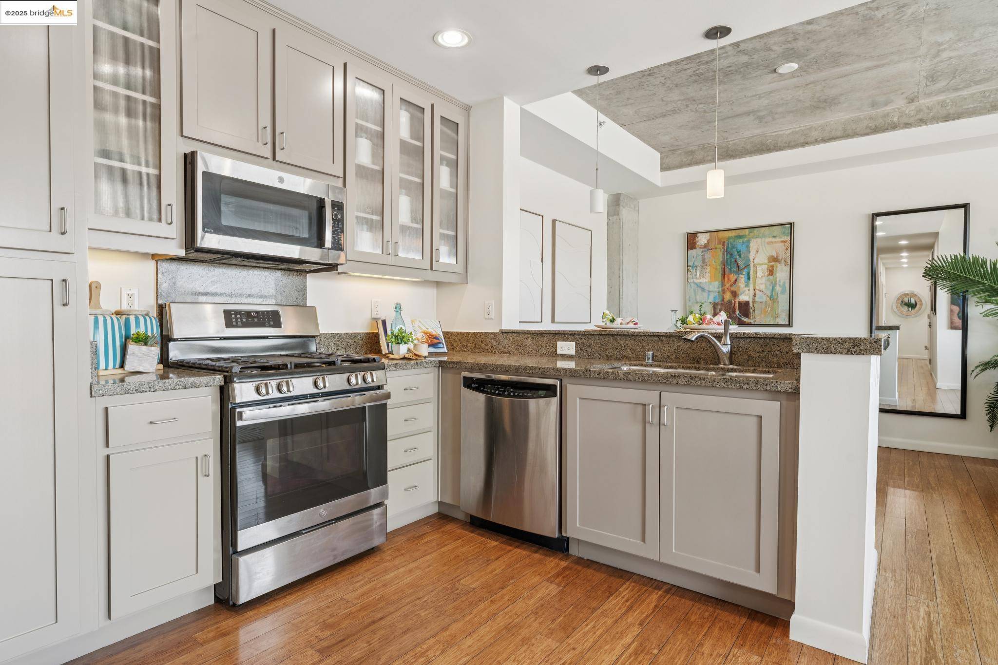 Oakland, CA 94607,428 Alice St 822