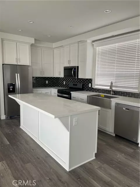 La Verne, CA 91750,4095 Fruit ST 228
