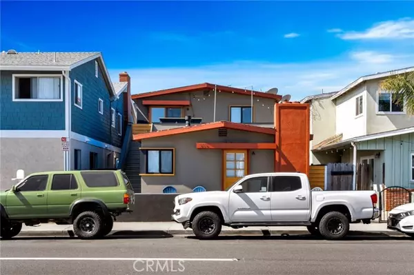 Newport Beach, CA 92661,217 E Balboa BLD