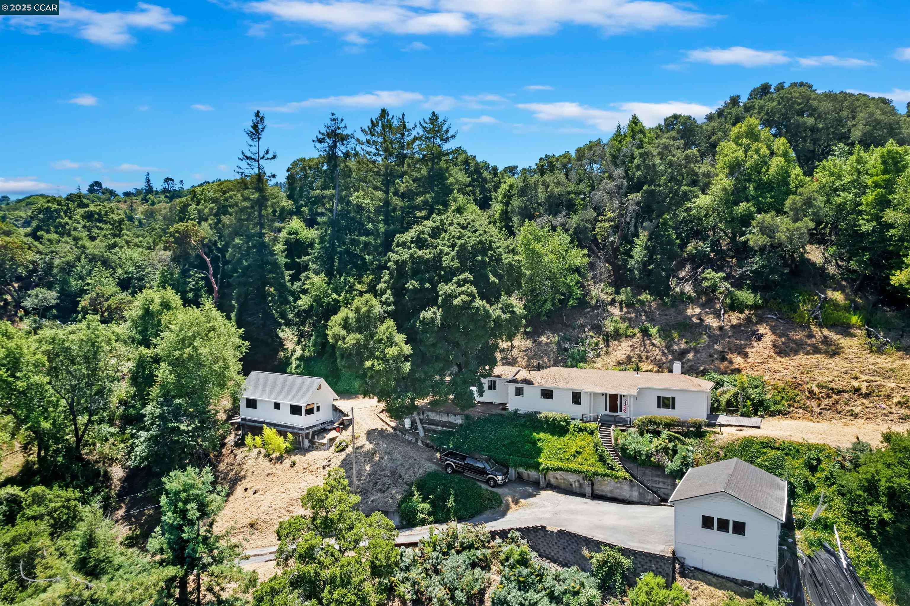 Orinda, CA 94563,85 La Encinal
