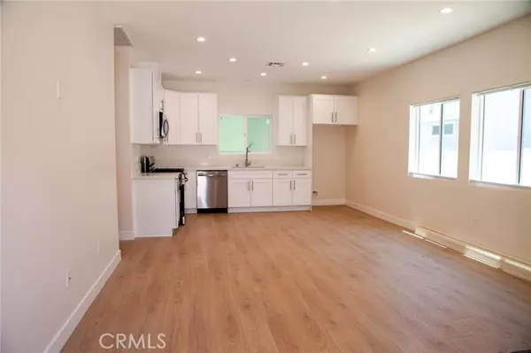 2253 Catalina ST, Burbank, CA 91504