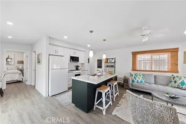 Encinitas, CA 92024,123 Jasper ST 12