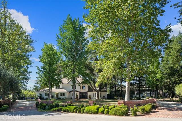 28925 Medea Mesa RD, Agoura Hills, CA 91301