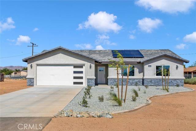 10533 Mohawk RD, Apple Valley, CA 92308