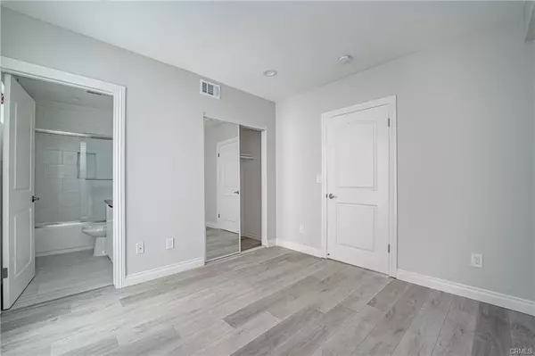 North Hollywood, CA 91605,6926 Morella AVE 2