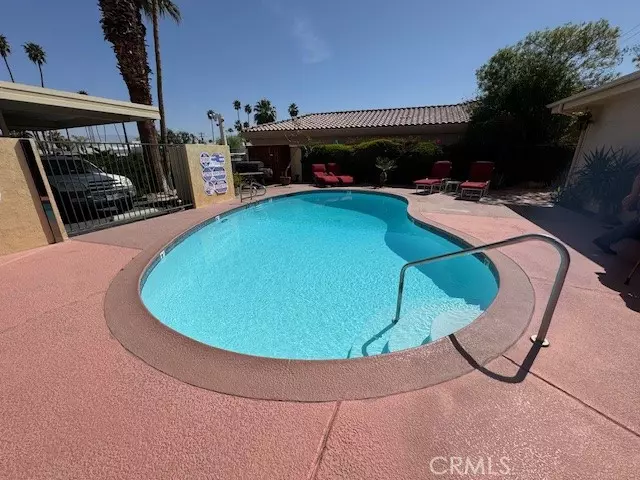 Palm Desert, CA 92260,74443 Driftwood DR 4