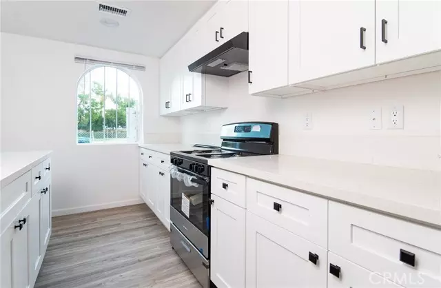 5518 E Los Angeles AVE 6, Simi Valley, CA 93063