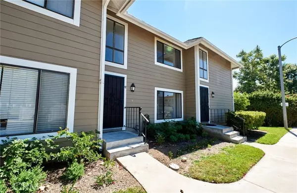 700 W Walnut AVE 58, Orange, CA 92868