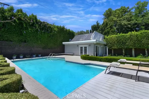 Sherman Oaks, CA 91423,4161 Dixie Canyon AVE