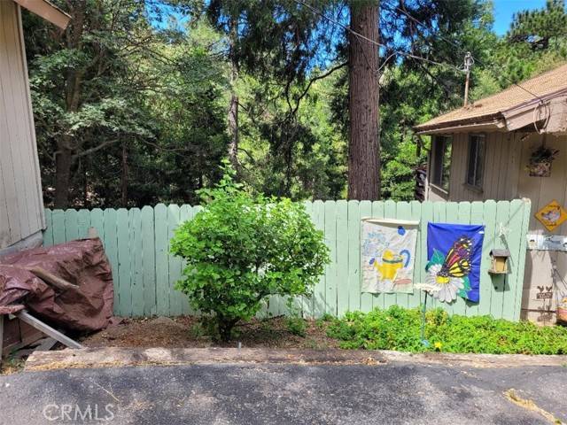 Crestline, CA 92325,22726 Ponderosa DR