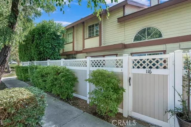 8939 Gallatin RD 116, Pico Rivera, CA 90660