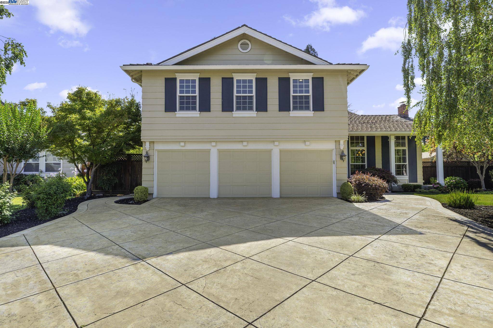 611 Lomond Cir, San Ramon, CA 94583