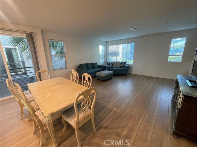 Irvine, CA 92614,136 Unity