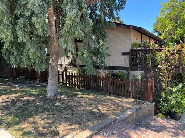 1415 El Sereno AVE 4,  Pasadena,  CA 91103
