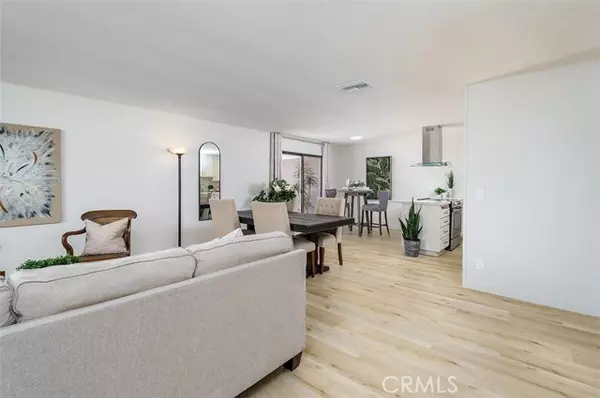 Aliso Viejo, CA 92656,23376 El Reposa