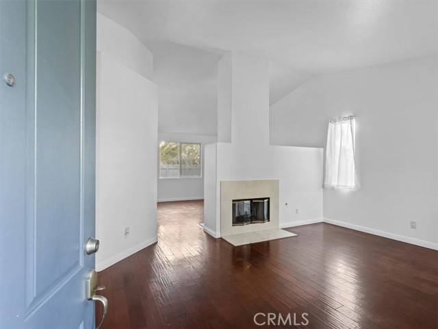 Palmdale, CA 93552,37453 56th ST