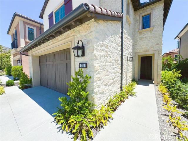 Irvine, CA 92602,224 Fiore