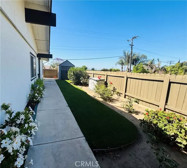 1678 Anacapa DR, Camarillo, CA 93010