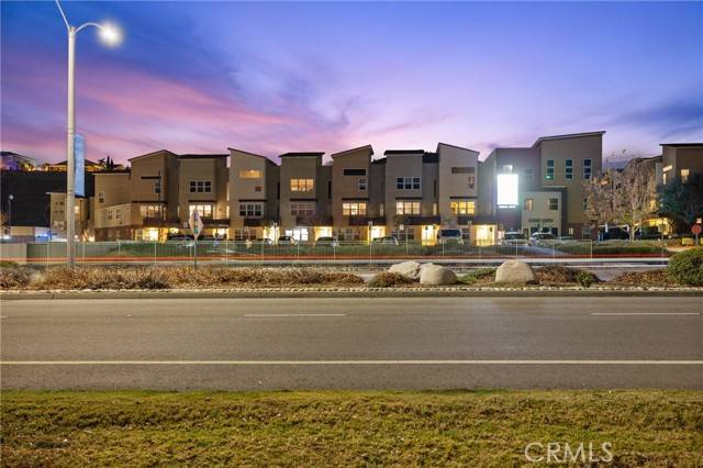 1831 W Northpark BLD 2206, San Bernardino, CA 92407