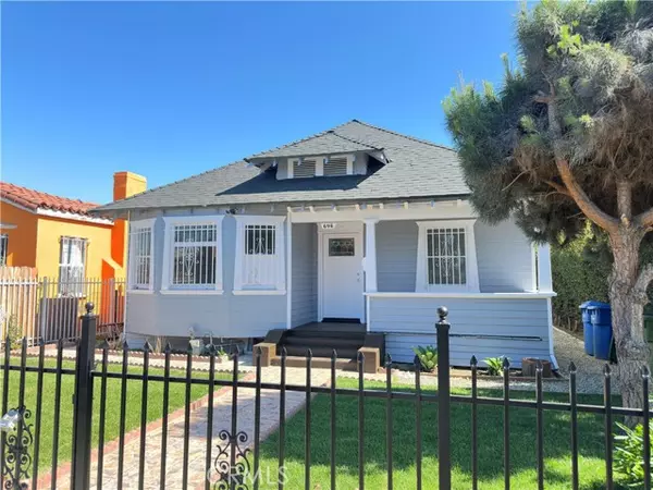 696 E 51st ST, Los Angeles, CA 90011