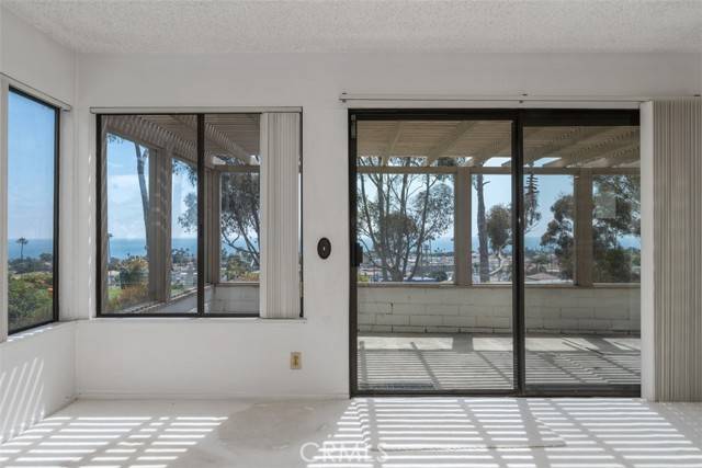 San Clemente, CA 92672,19 Vista Encanta
