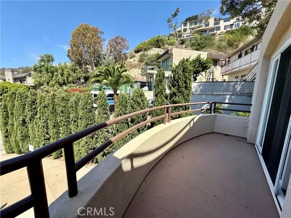 Laguna Beach, CA 92651,352 Y PL B