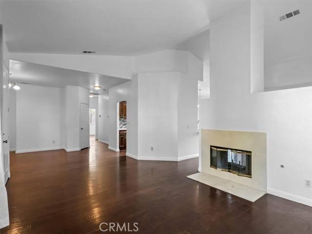 Palmdale, CA 93552,37453 56th ST