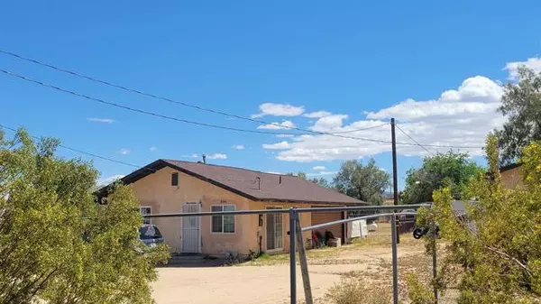 57111 Buena Vista DR, Yucca Valley, CA 92284
