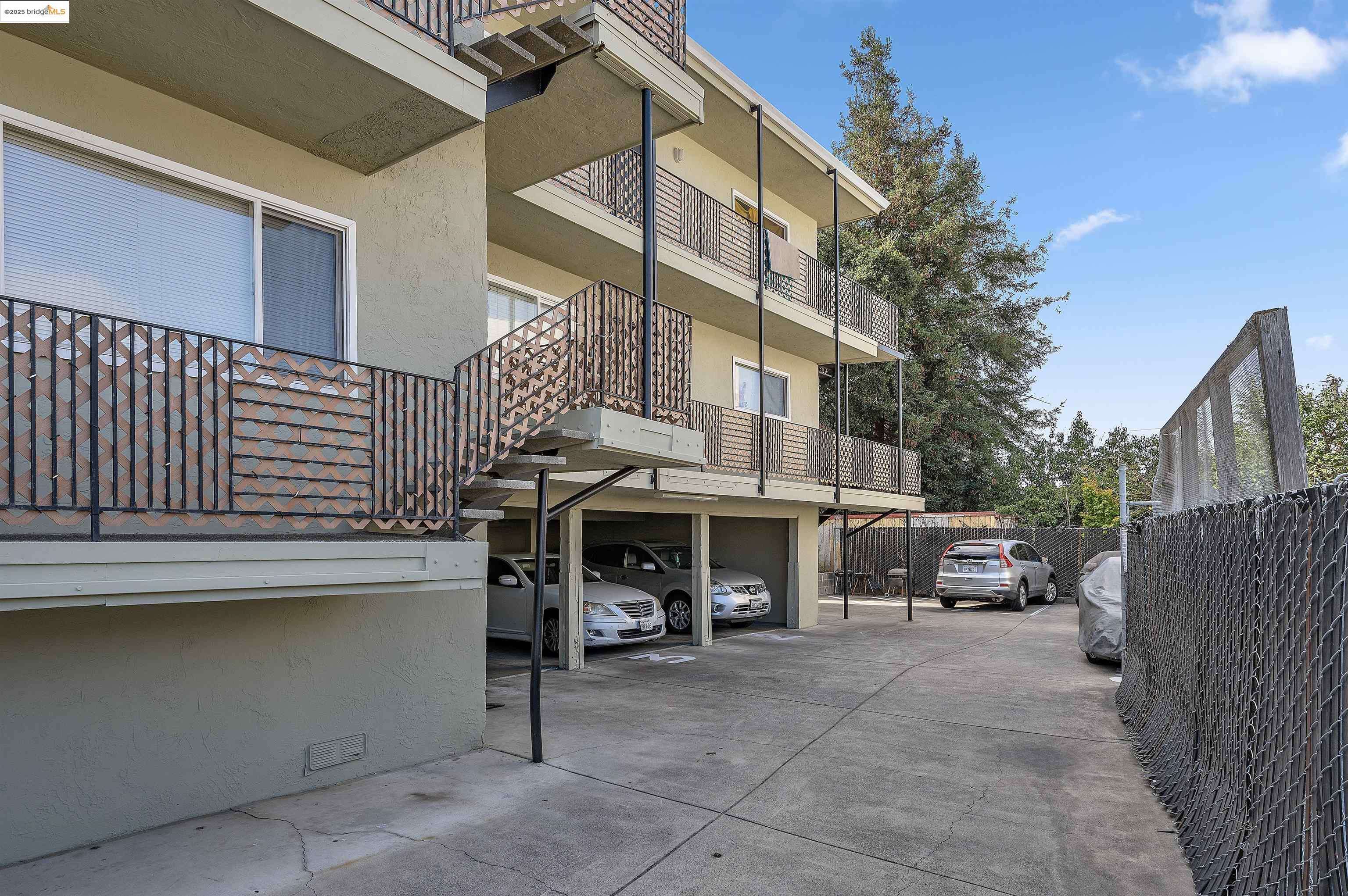 Oakland, CA 94601,3227 Prentiss