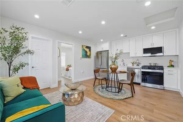 North Hollywood, CA 91605,8140 Vantage Ave