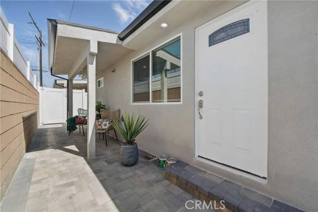 North Hollywood, CA 91605,8140 Vantage Ave